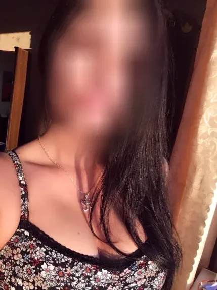 Andrea, 31