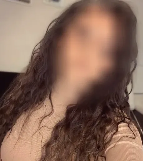 Barbara, 35
