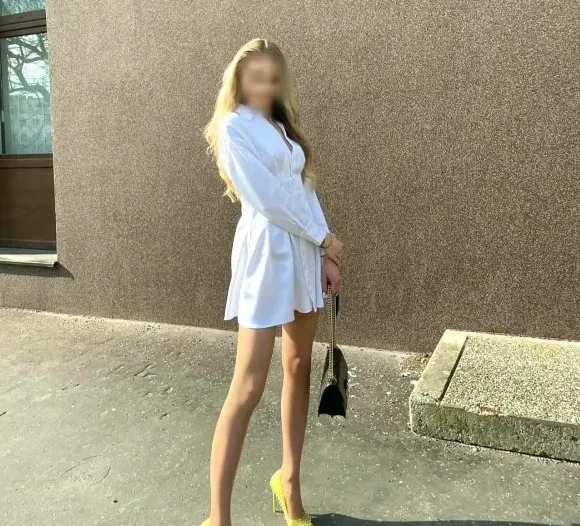 Dijana, 28