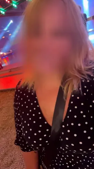 Esra, 28