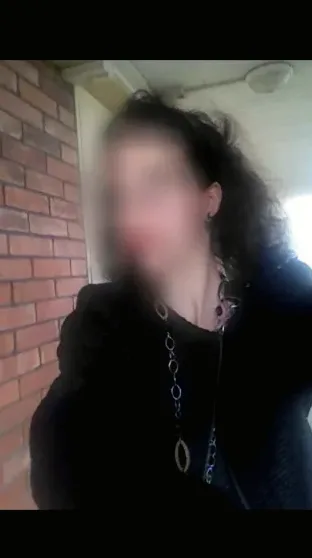 Fabienne, 33