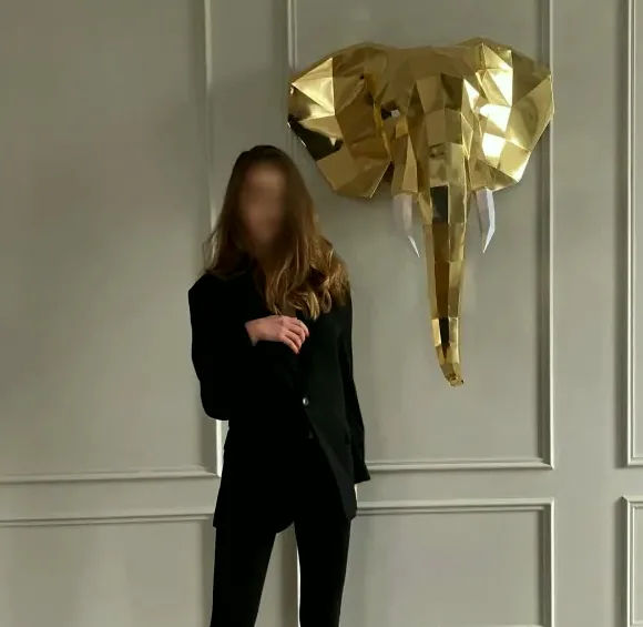 Gudrun, 33
