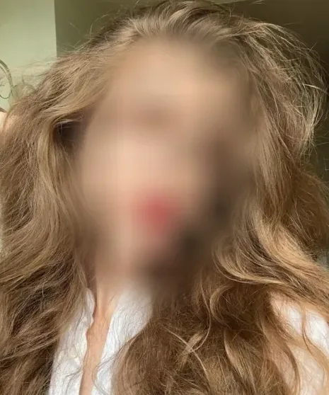 Marie, 20