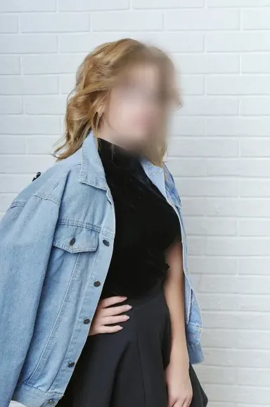 Melanie, 26