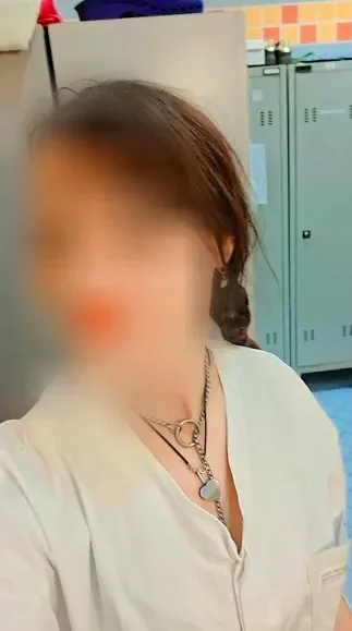Nikolina, 32