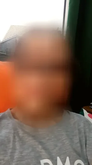 Simone, 27